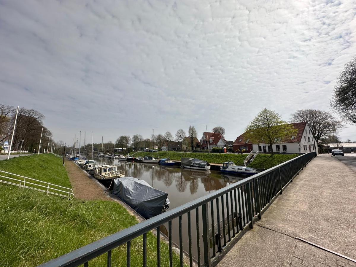 Ferienwohnung Am Hafen Ruestersiel Wilhelmshaven Exteriör bild
