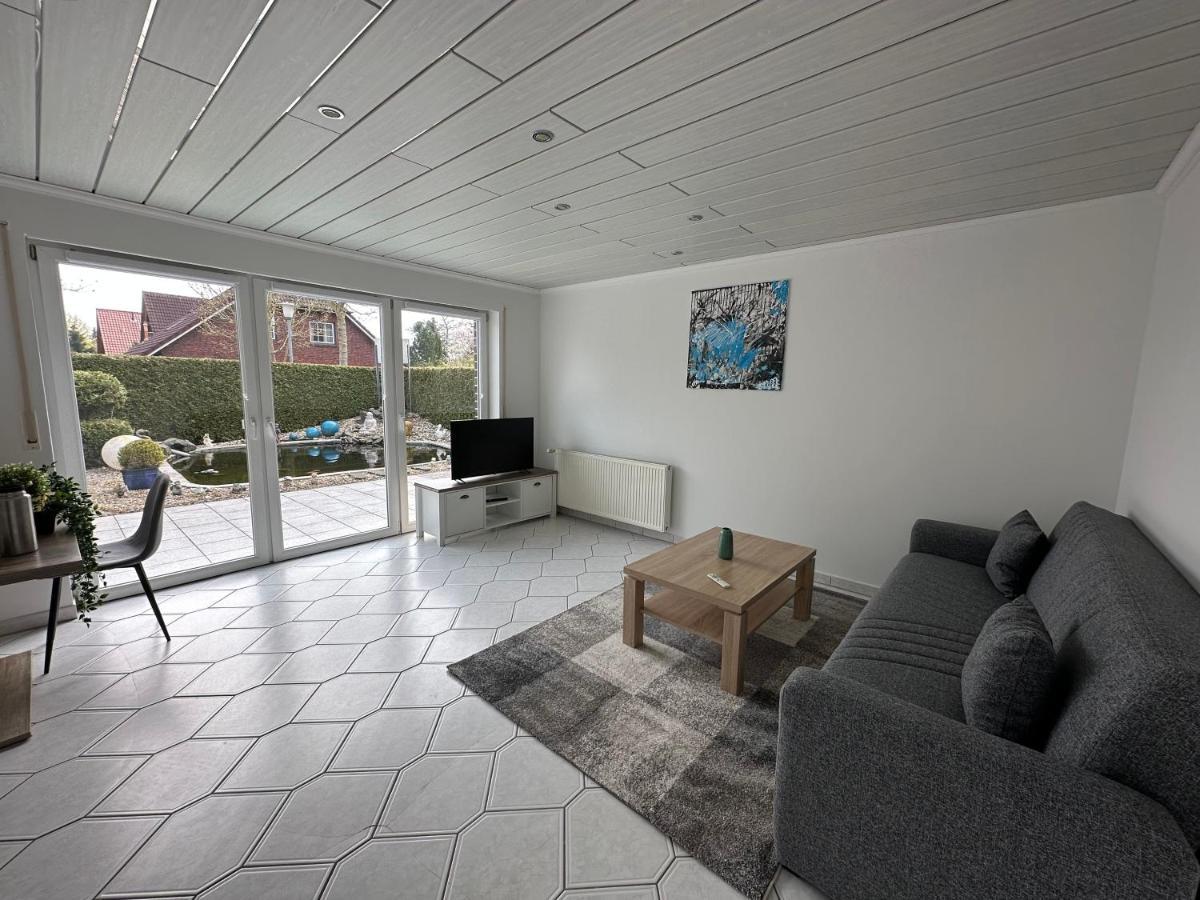 Ferienwohnung Am Hafen Ruestersiel Wilhelmshaven Exteriör bild